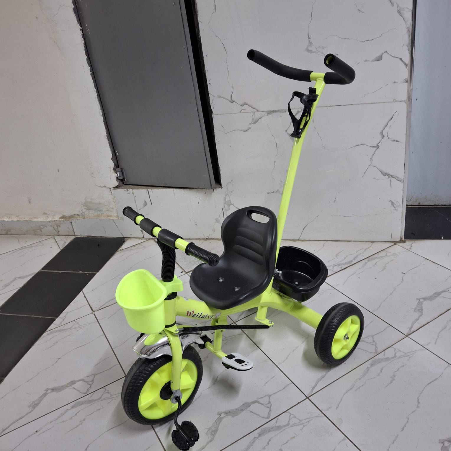 🎯 BEST VALUE OFFER 🎯 - A 1 pc kid tricycle bikes at affordable price perfect for kid of age 1-4 years and of very high quality