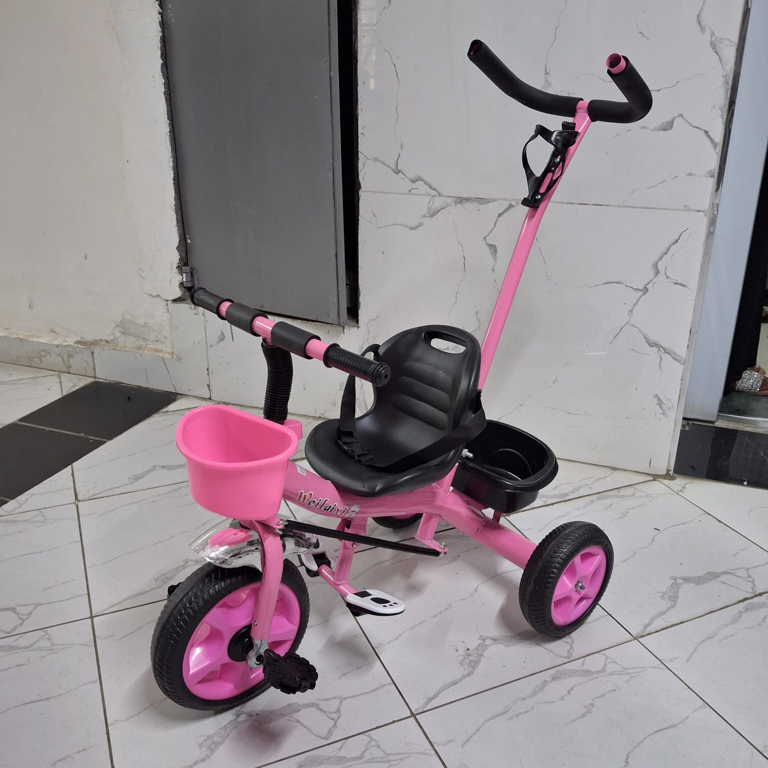 🎯 BEST VALUE OFFER 🎯 - A 1 pc kid tricycle bikes at affordable price perfect for kid of age 1-4 years and of very high quality