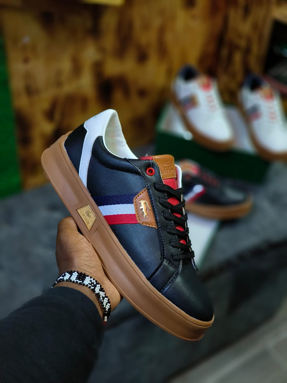 New Arrival Lacoste casual ,Breathable Sneakers ; Best Quality Men's Shoes/Women's Shoes Unisex Sneakers