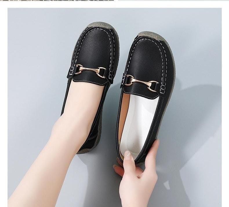 Comfortable Quality Leather Durable Official Classy Loafer Low Wedges  Heels ladies/women shoes Mom Shoes