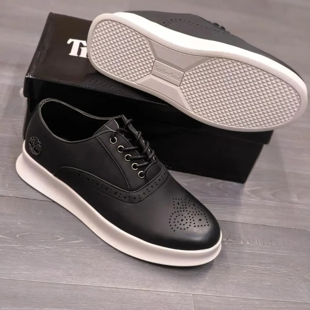 New Arrival Timberland Casual Classic Mens and Womens Shoes, Unisex Comfortable Lace Up Sneakers Fashionable Unisex Shoes Low Cut Sneakers Girls and Boys Sports Shoes Sizes (40-45)