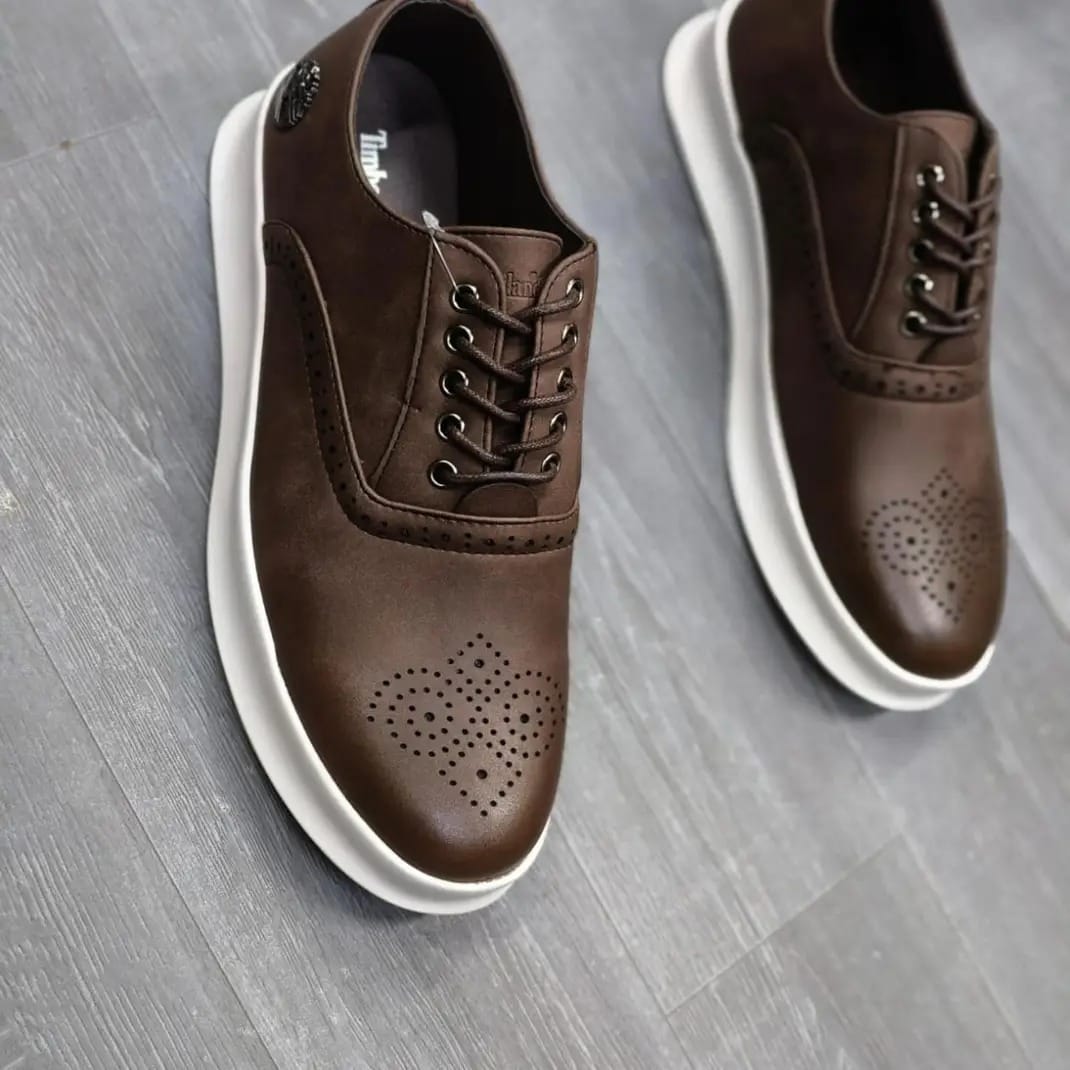 New Arrival Timberland Casual Classic Mens and Womens Shoes, Unisex Comfortable Lace Up Sneakers Fashionable Unisex Shoes Low Cut Sneakers Girls and Boys Sports Shoes Sizes (40-45)