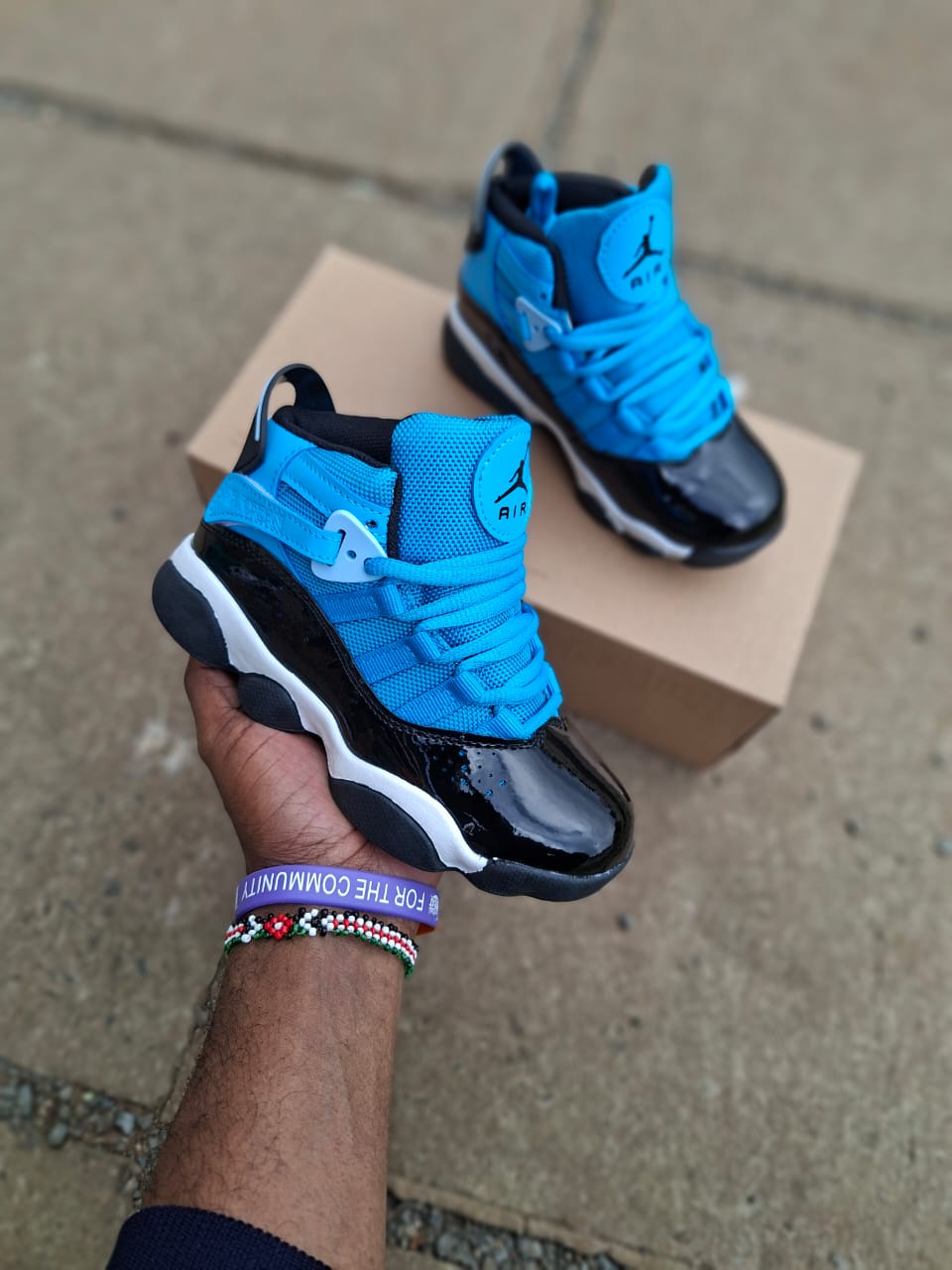 High Quality KIDS Air Jordan 6 Retro Unisex Quality Sneakers Girls and Boys Sports Shoes Sizes 31-36