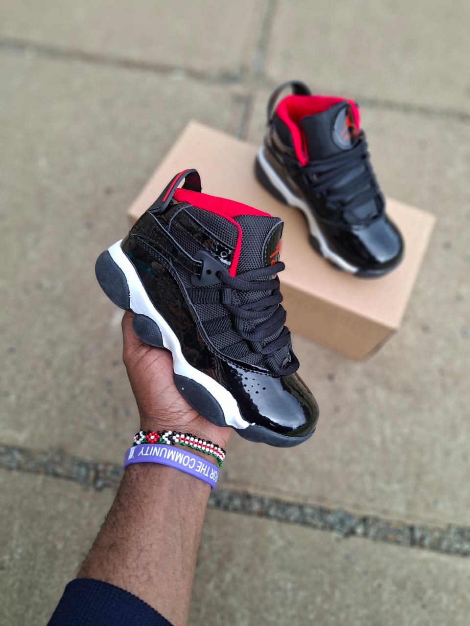 High Quality KIDS Air Jordan 6 Retro Unisex Quality Sneakers Girls and Boys Sports Shoes Sizes 31-36