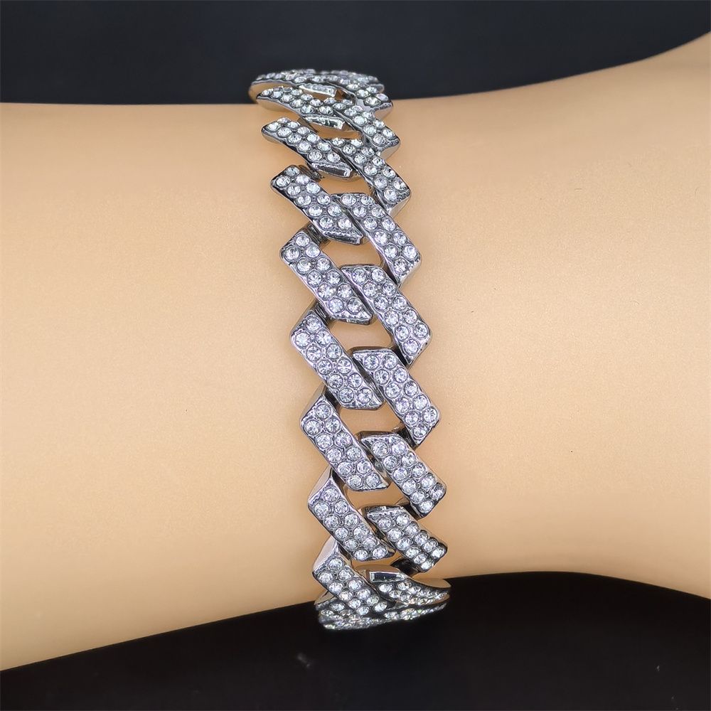 3pcs/set  European and American style Hip-hop Diamond Necklace Bracelet Men's Watch Set Silver Quartz  Full Diamond Watch Male Student Steel Band Metal Calendar Cuban Chain Set Watch
