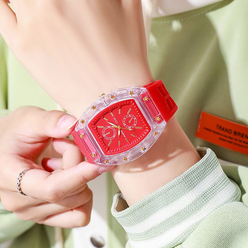 2025 New Fashion Women Luxury Watches Men Tonneau Silicone Jelly Quartz Watch For Gifts Students Wristwatch Hot