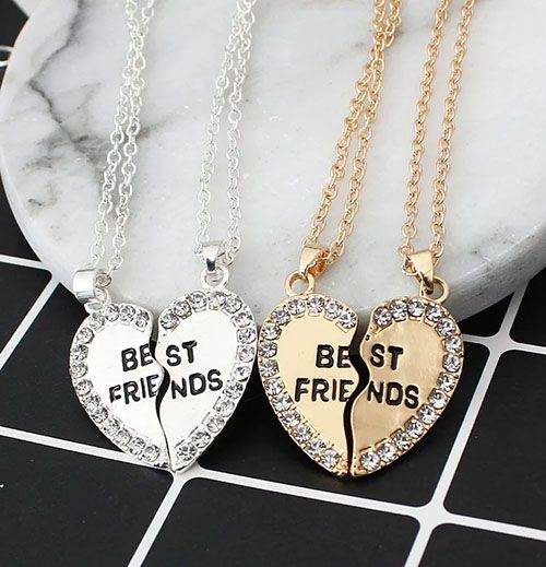 New Arrivals 2 Pcs/Set Best Friends Necklace Heart-shaped Zircon Inlaid Love Pendant Jewelry Beautiful Heart Pendant Alloy Diamond Necklace Collar Party Jewelry Accessories Gift