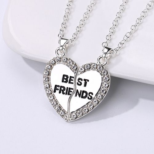 New Arrivals 2 Pcs/Set Best Friends Necklace Heart-shaped Zircon Inlaid Love Pendant Jewelry Beautiful Heart Pendant Alloy Diamond Necklace Collar Party Jewelry Accessories Gift