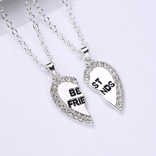 New Arrivals 2 Pcs/Set Best Friends Necklace Heart-shaped Zircon Inlaid Love Pendant Jewelry Beautiful Heart Pendant Alloy Diamond Necklace Collar Party Jewelry Accessories Gift