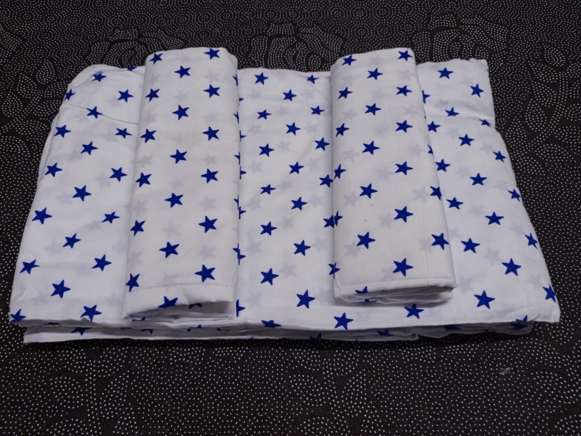 4pc 5*6 bedsheet a set of 2bedsheets, and 2 pillow cases