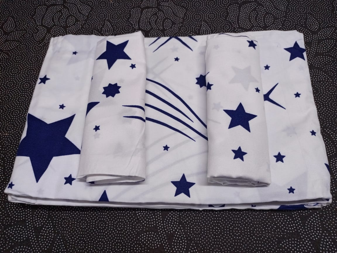 4pc 5*6 bedsheet a set of 2bedsheets, and 2 pillow cases