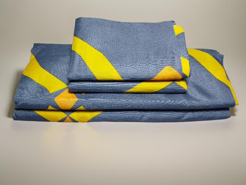 5 by 6 Super Unique Bedsheets set Of 4Pcs (2 Bedsheets & 2 Pillowcases)