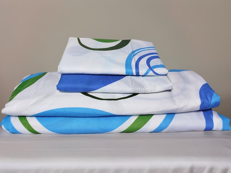 5 by 6 Super Unique Bedsheets set Of 4Pcs (2 Bedsheets & 2 Pillowcases)