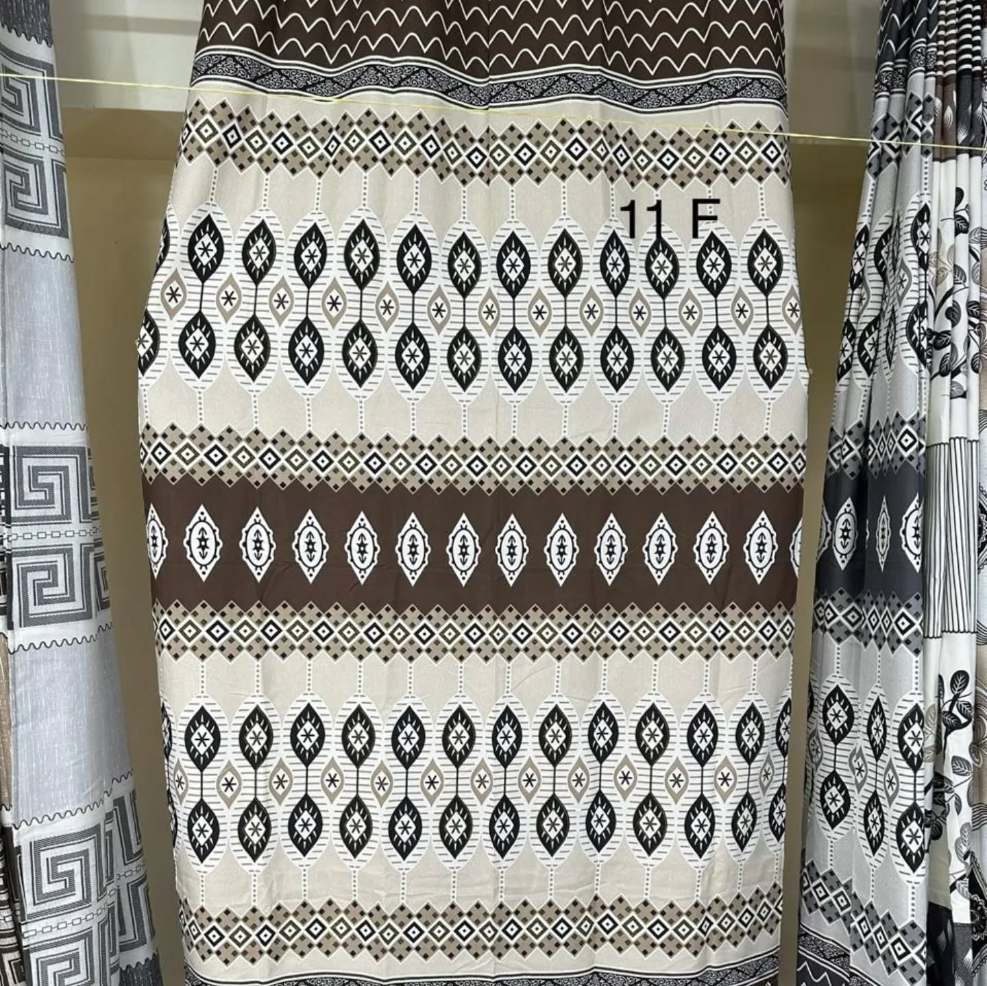 Heavy Printed Curtains 2Pcs (1.5m width each by 2.5m height)