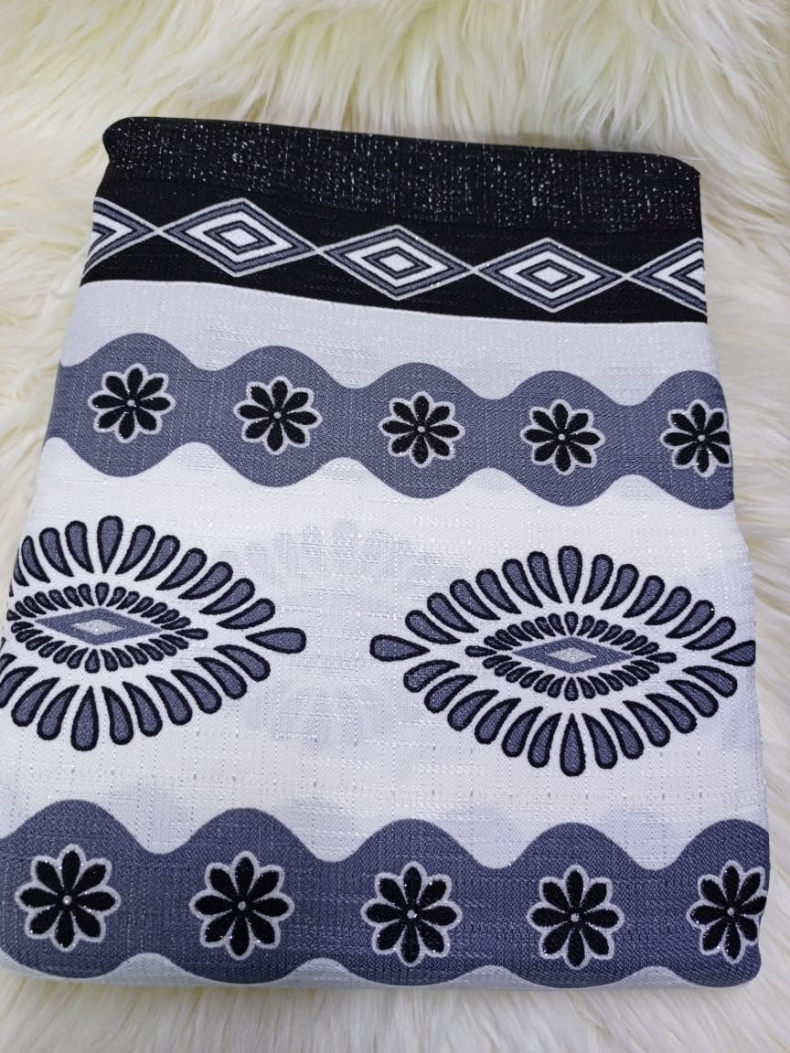Heavy Printed Curtains 2Pcs (1.5m width each by 2.5m height)