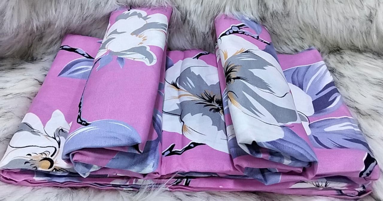 5 by 6 Super Unique Bedsheets set Of 4Pcs (2 Bedsheets & 2 Pillowcases)