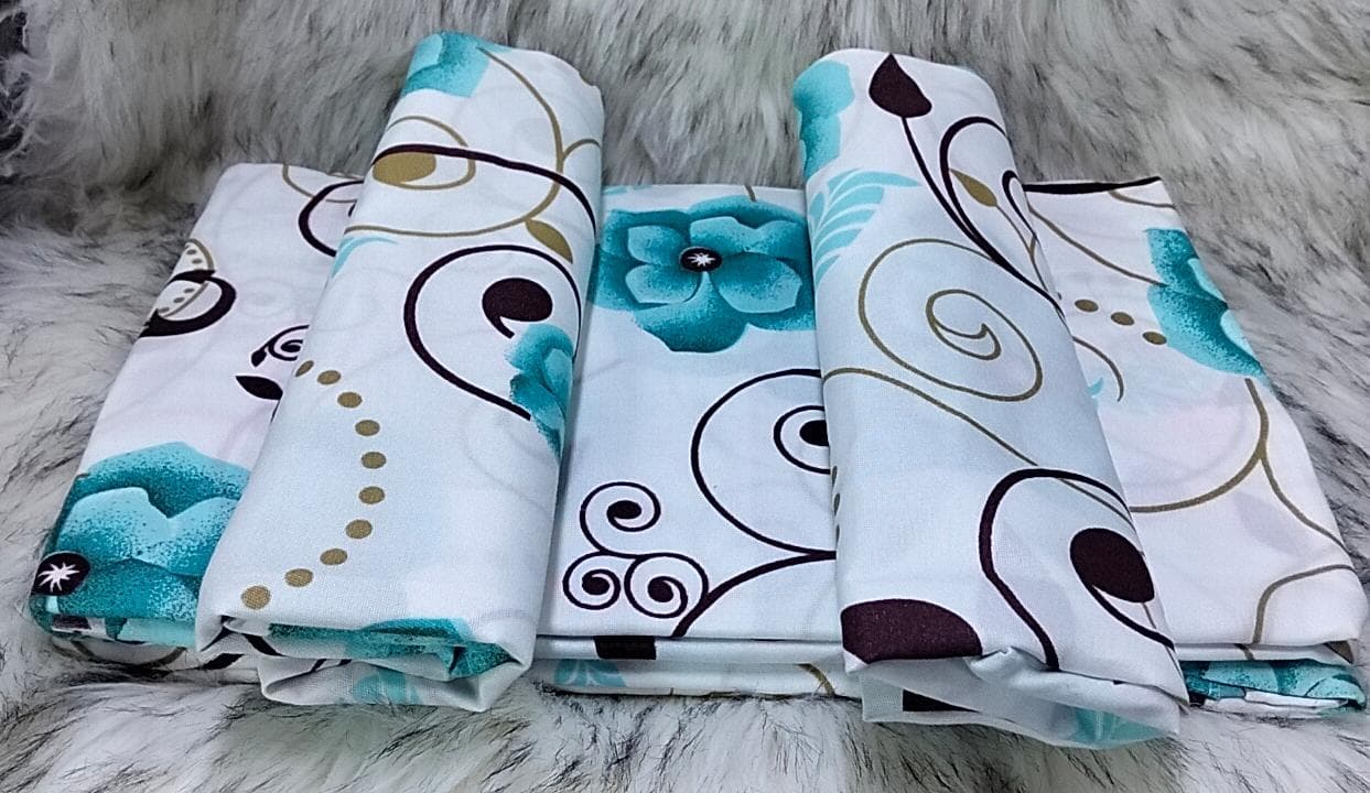 5 by 6 Super Unique Bedsheets set Of 4Pcs (2 Bedsheets & 2 Pillowcases)