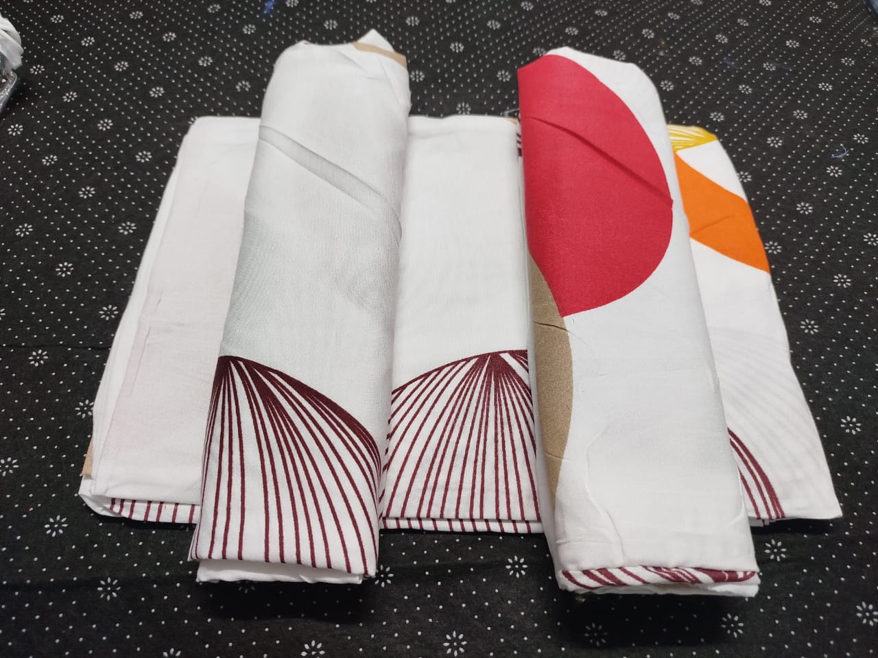 5 by 6 Super Unique Bedsheets set Of 4Pcs (2 Bedsheets & 2 Pillowcases)