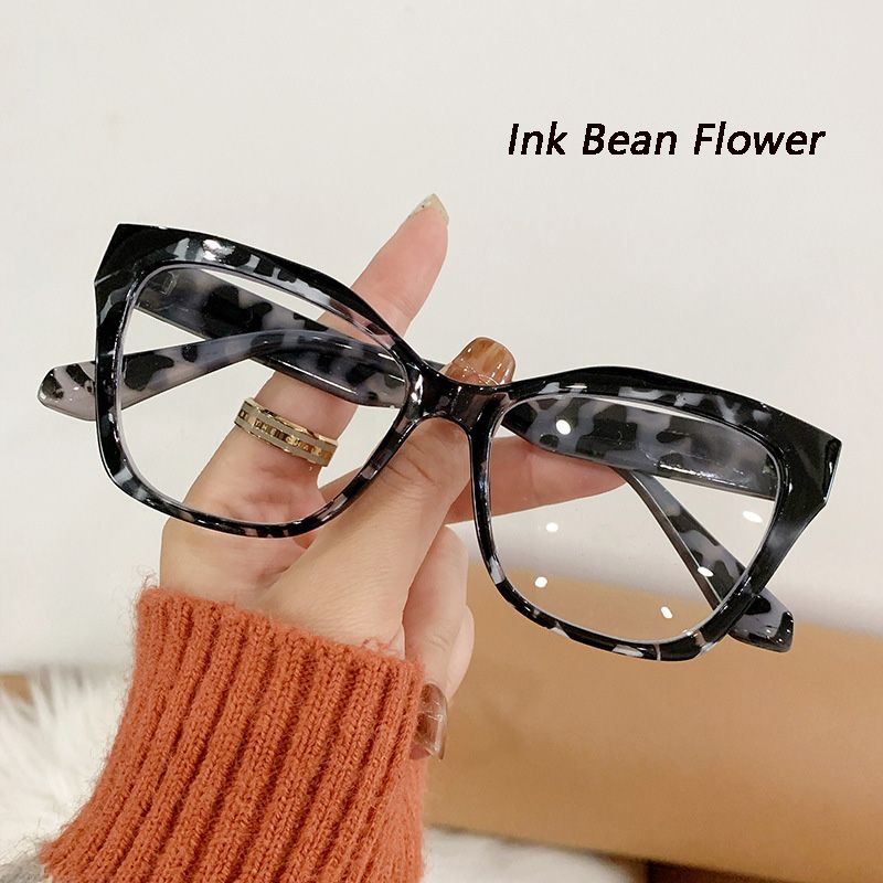 Fashion Cat Eye Glasses Ultra-light Glasses Frame Retro Photochromic Eyeglasses Anti-blue Light Eyewear Outdoor Color-changing