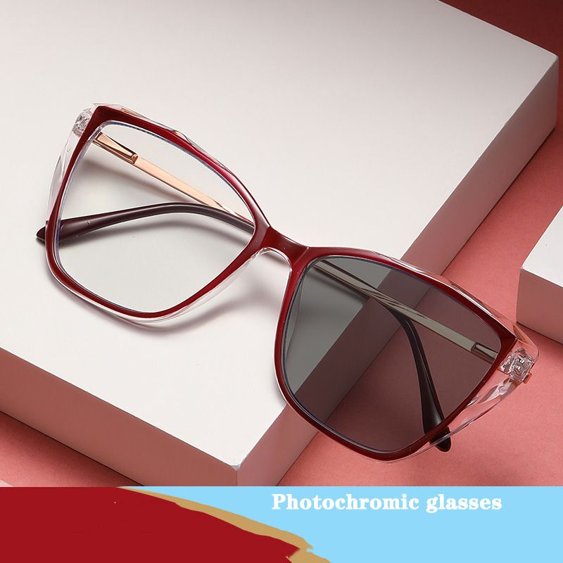 Women'S Fashion Photochromic Eyeglasses Frames For Women Change Color Lens Cat Eye Glasses Frame Anti Blue Light Computer Glasse