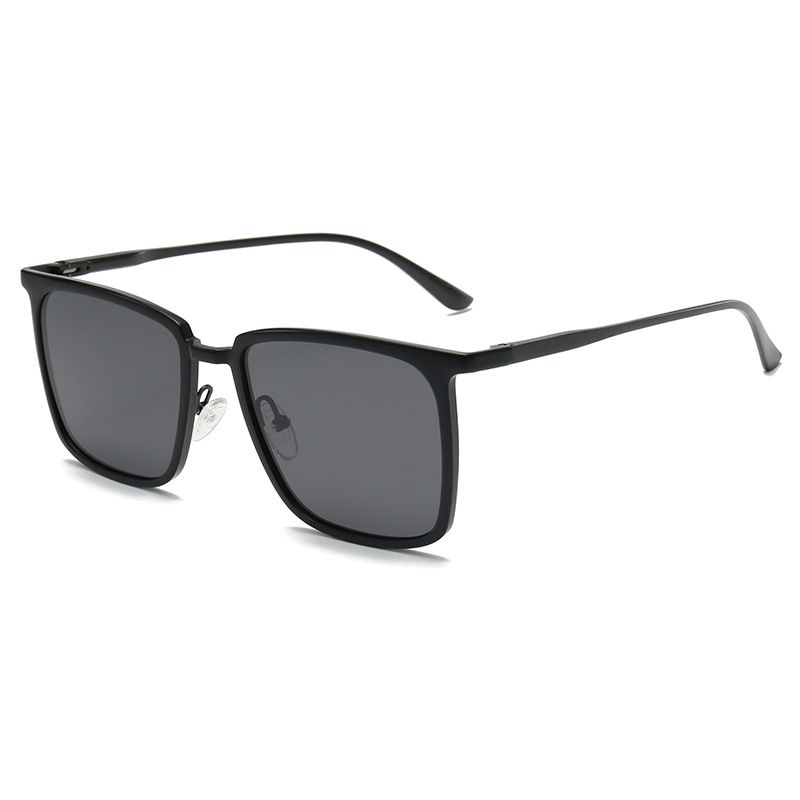 2024 Classic Men Pilot Polarized Sunglasses Men Women Photochromic Driving Sun Glasses Chameleon Anti-glare Travel Eyeglasses