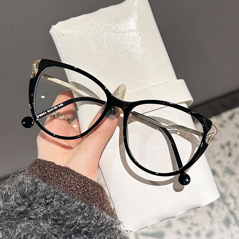 New Fashion Anti Blue Light Blocking Glasses Women Men Retro Cat Eye Frame Girls Computer Clear Lens Simple Female Eyeglasses