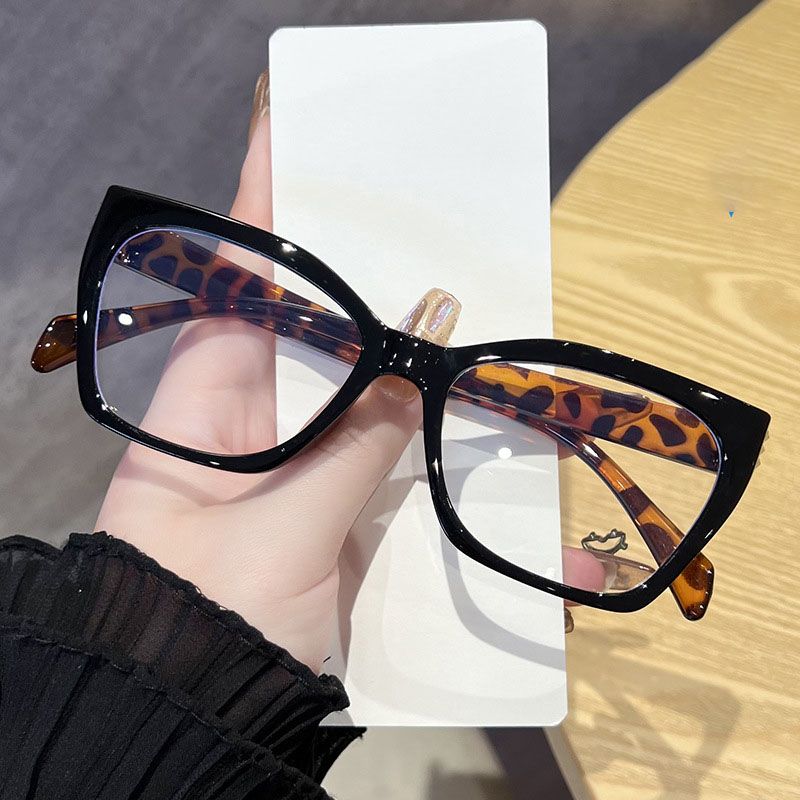 2025 New Polygonal Cat'S Eye Glasses Frame For Women Men Retro Plain Face Versatile Rice Nail Anti-Blue Light Flat Glasses ﻿