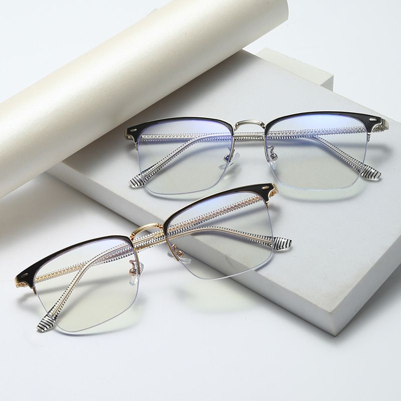 Classic Men Women Color Changing Anti-blue Glasses Luxury Outdoor Photochromic Fashion Light Finished UV400 Sunglasses Eyewear ﻿