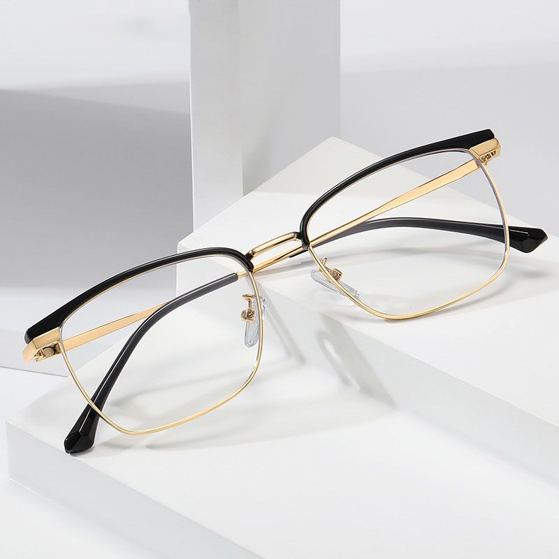 New Metal Vintage Square Optical Eye Glasses Frames Men Women Fashion Classic Business Clear Transparent Frame Eyeglasses Oculos