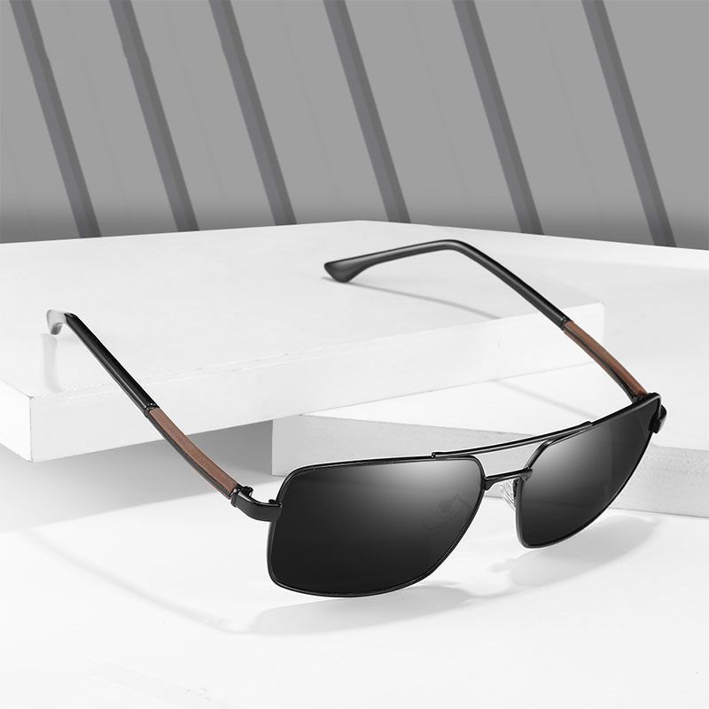 New Aviation Polarized Sunglasses Men Driving Mirror Metal Sun Glasses Male Brand Designer Retro UV400 Eyewear Accessories Gafas