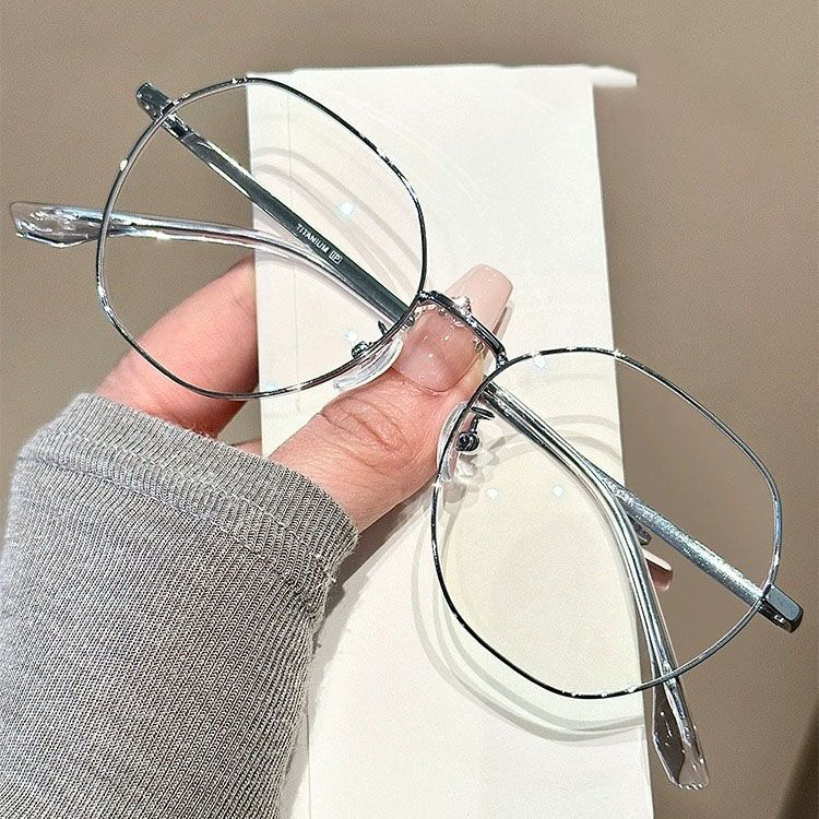New Ultra-Light Polygonal Computer Glasses Women Metal Frame Anti-blue Light Radiation Glasses Goggles Flat Mirror Unisex Goggle