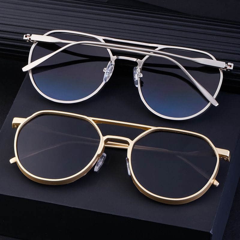 2025 NewTop Luxury  Anti-Glare Sunglasses Designer Womens Mens Wearing Fashion Hot Selling Senior Driving Eyewear For Women Eyeglasses