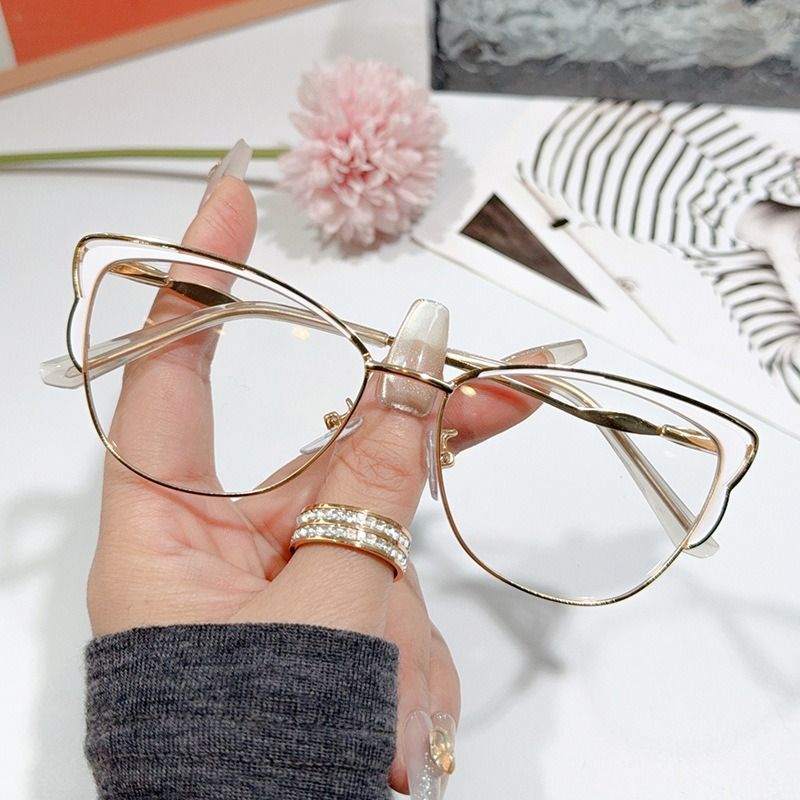 Photochromic Cat Eye Shape Women Glasses Frames Fashion Blue Light Blocking Eyeglass Frames for Women Hot Selling Computer Glass
