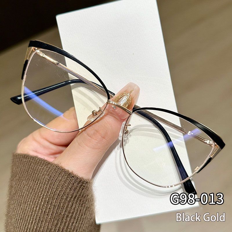 2025 New Men Women Fashion Metal Eyeglass Frames  Photochromic Lenses  Sun Glasses Lightweight Computer Anti-Blue Light Goggles