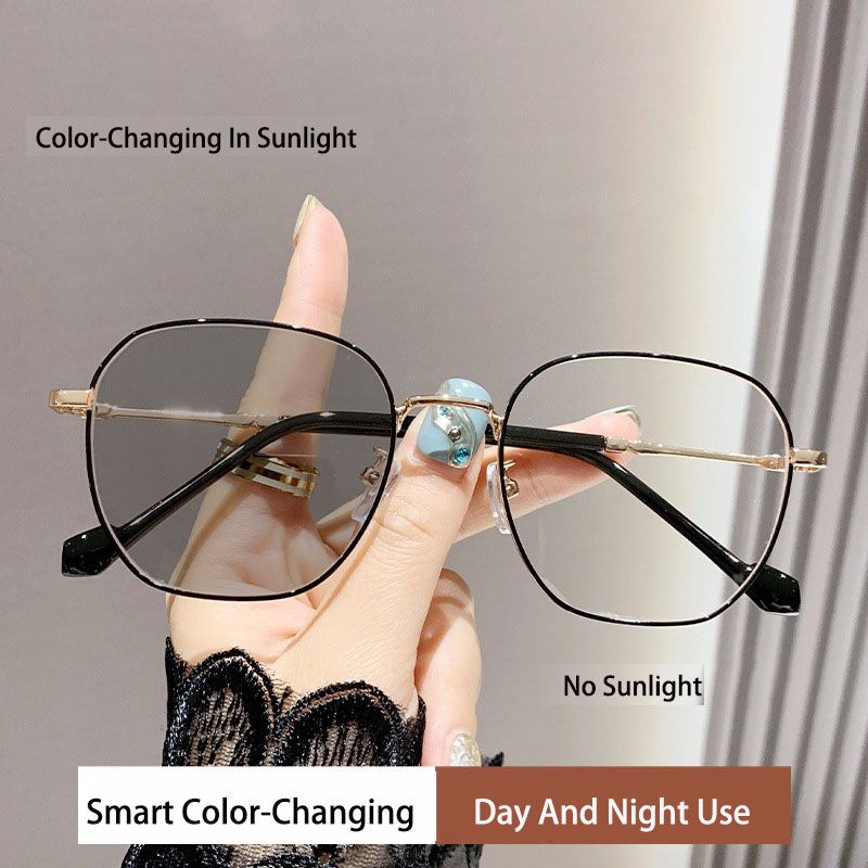 Large Round Metal Women Photochromic Sunglasses Driving Fishing Chameleon Glasses Grey Change Color Sun Glasses Vision UV400 Eyewear