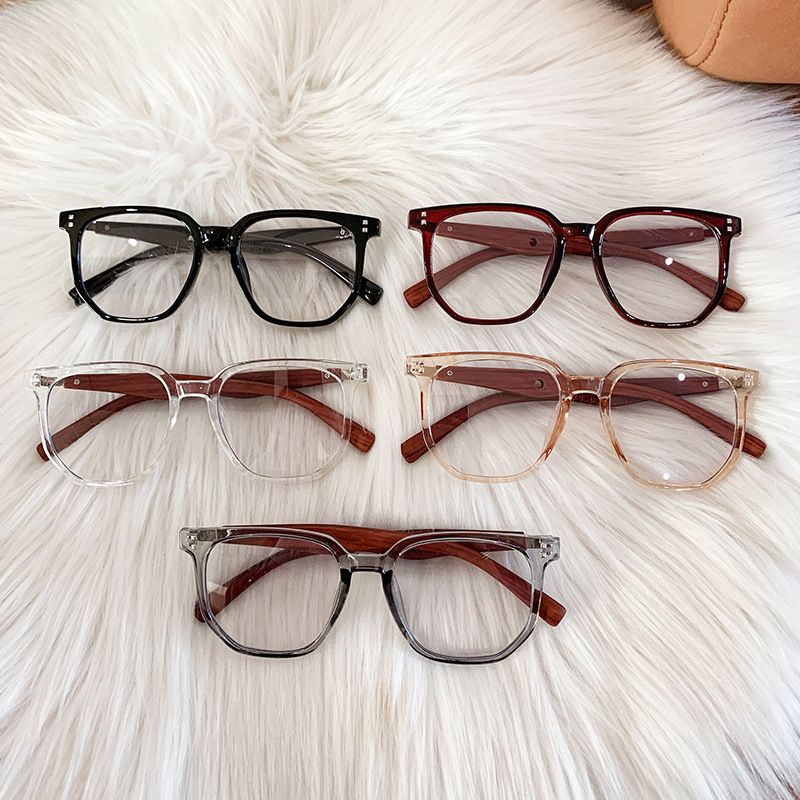 Fashion Photochromic Sun Glasses Frame Man Woman Classic Square Anti Blue Light Finished Eyewear Color Changing Retro Glasses