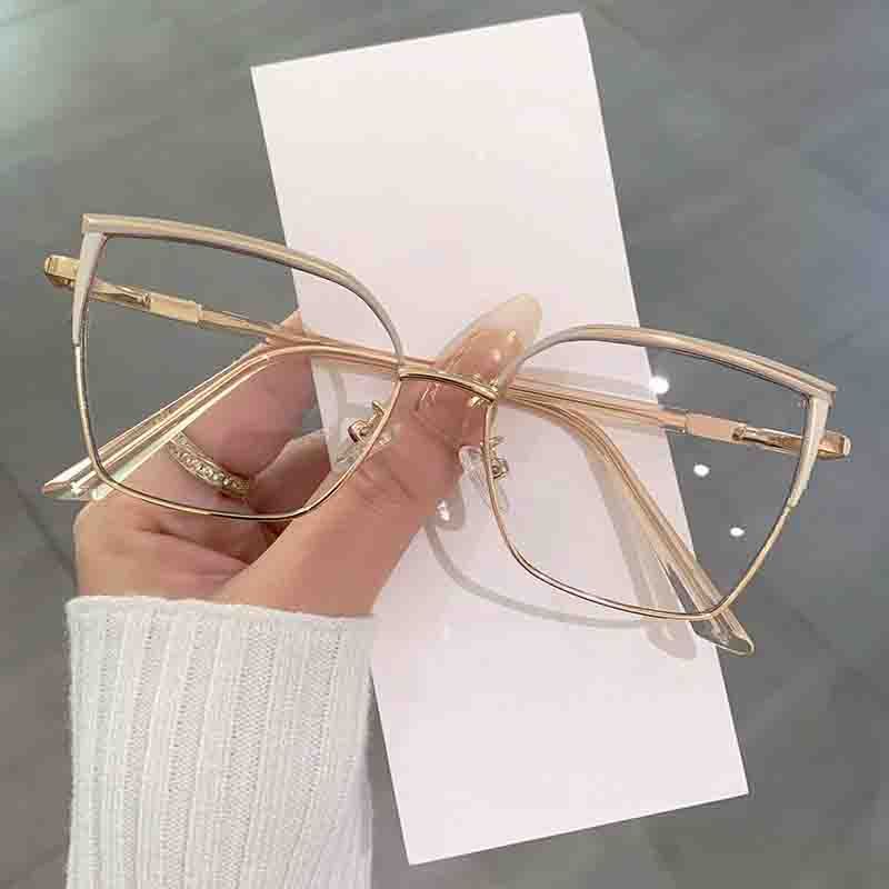 Fashion Light Photochromic Glasses Women Cat Eye Eyeglasses Minimalist Oversized Optical Computer Glasses Frames Clear Glasses