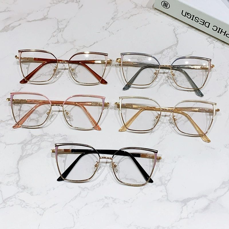 Fashion Light Photochromic Glasses Women Cat Eye Eyeglasses Minimalist Oversized Optical Computer Glasses Frames Clear Glasses