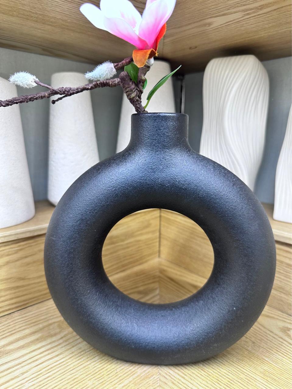 Decorative home Doughnut shape ceramic flower Vase