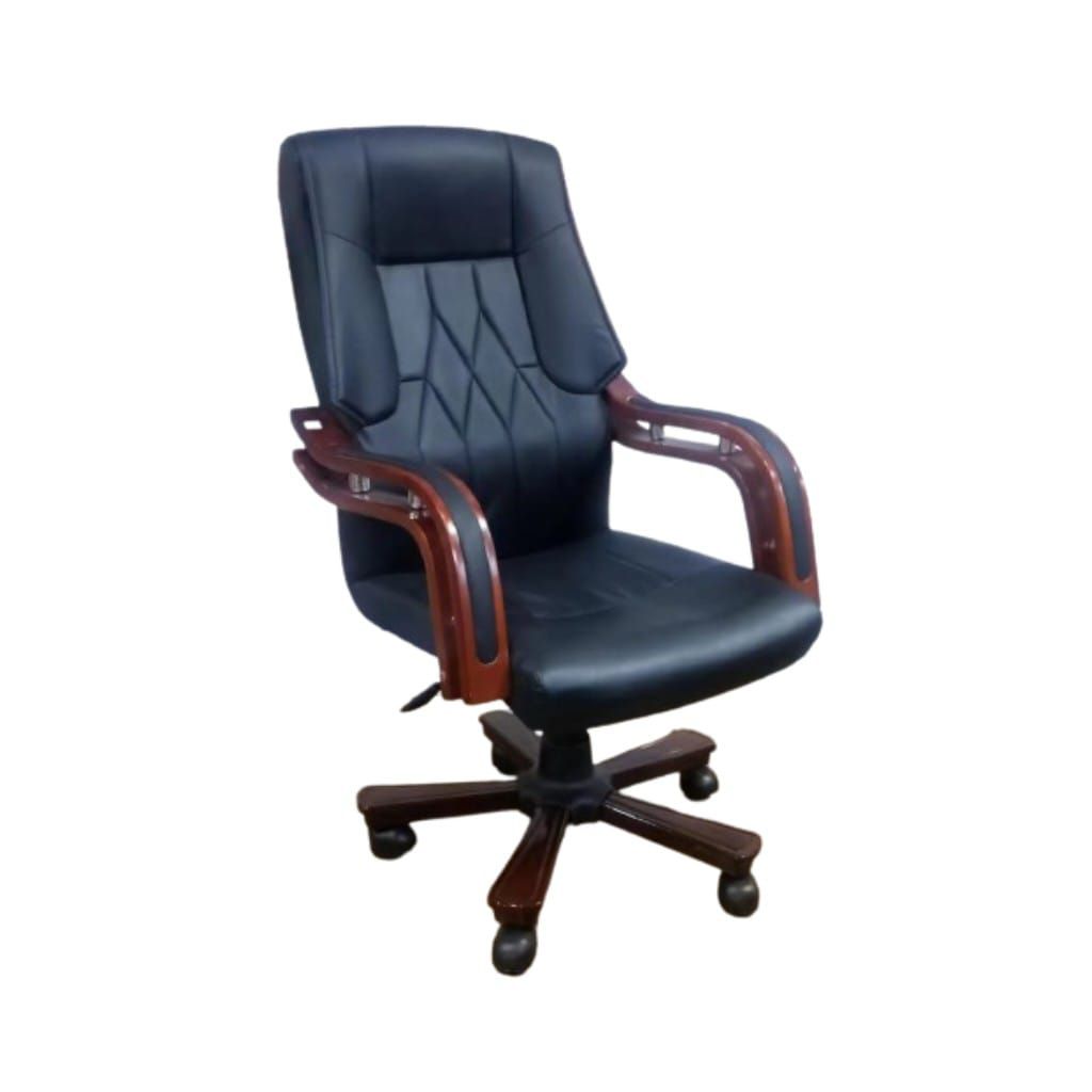 High quality Executive Leather Managerial office chair with rolling wheels