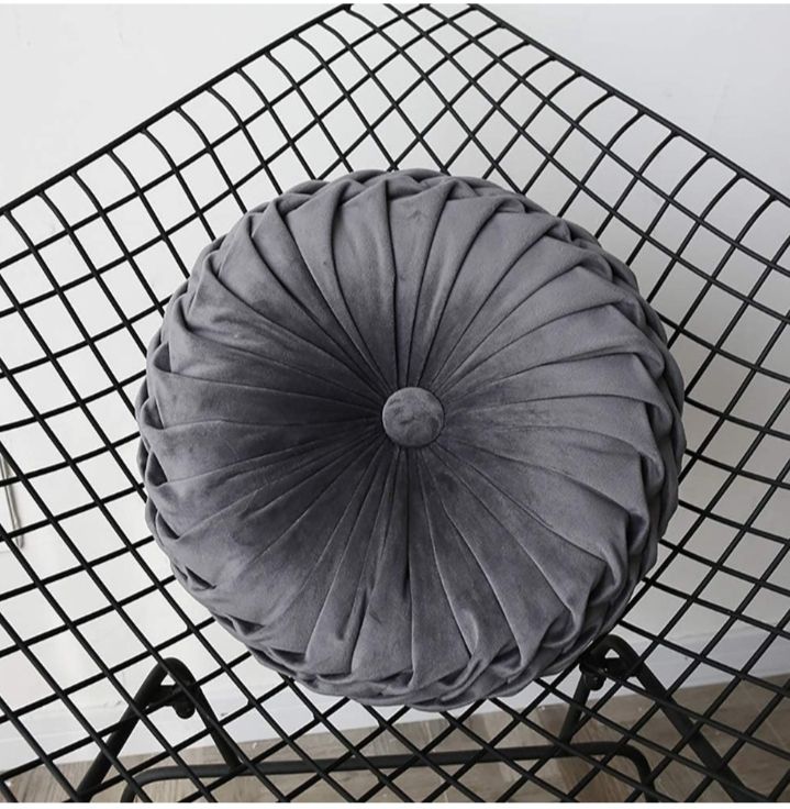 2PCS HIGH QUALITY ROUND VELVET DECORATIVE HOME PILLOW WITH THE SIZE OF 18CM WIDE