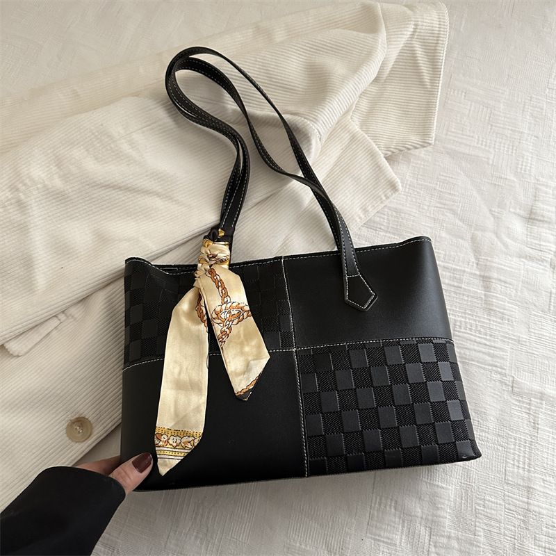 Fashion Bags  Women's Bags  Tote Bags with Scarves