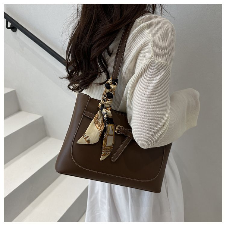 Ladies fashion bag women's bags  Tote Bags shoulder bag