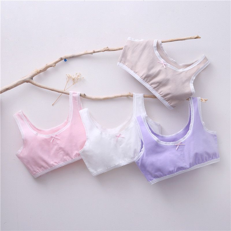 2pcs Girls undershirt developmental underwear students cotton development summer cotton Korean version of the girl summer children
Small Vest