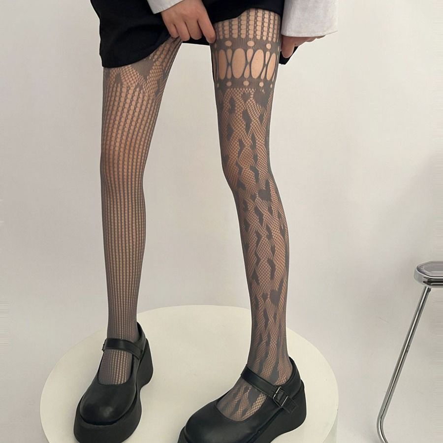 3pcs Sexy hottie pantyhose spring summer thin heart hollow fishnet socks female black stockings asymmetrical mesh socks