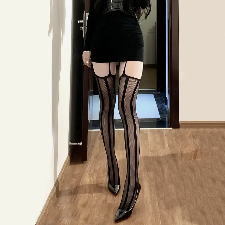 3pcs Sexy Spice thigh-high halter stockings Pure desire thin black silk pantyhose fishnet stockings Slimming leg stockings length 77cm