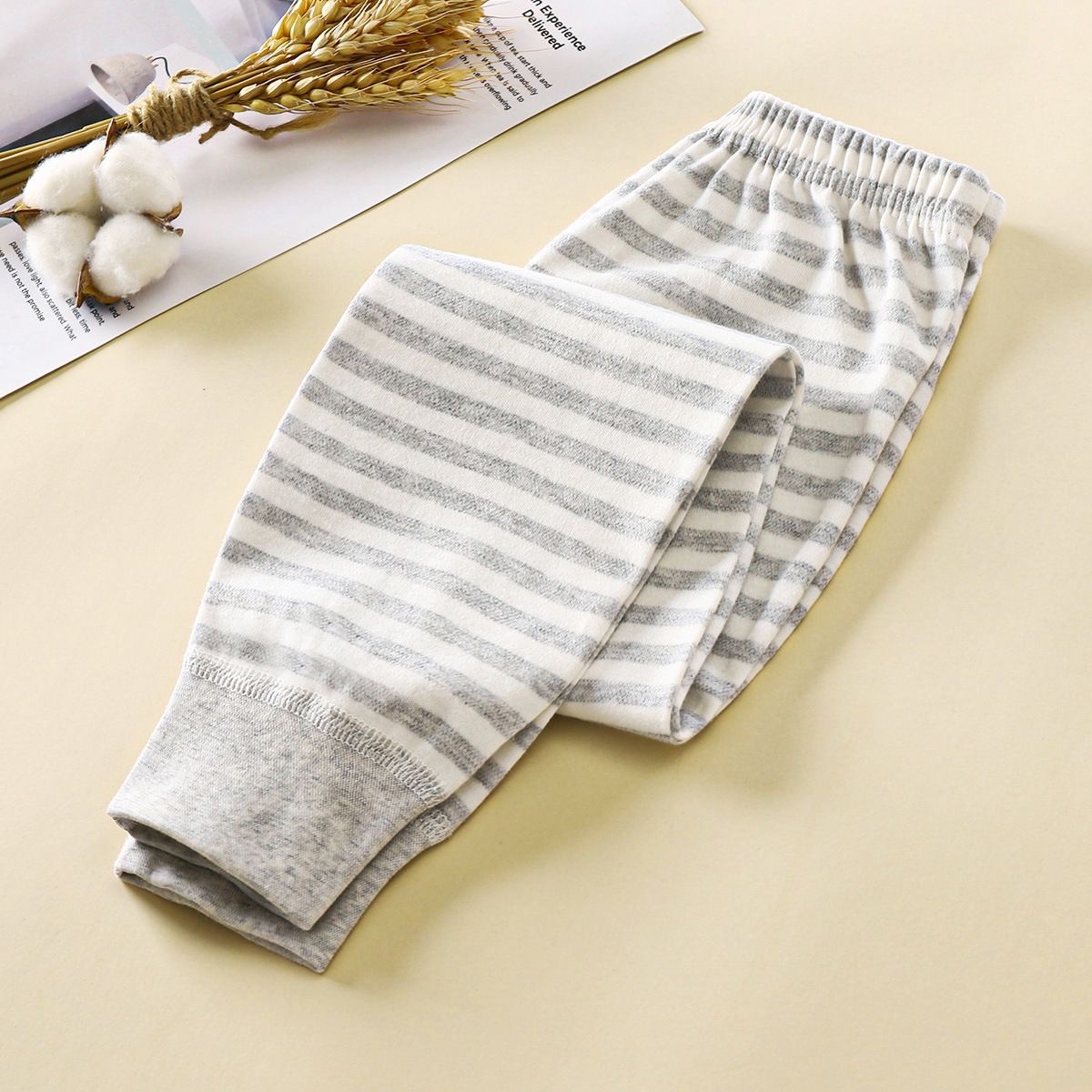 1pcs Children's Thermal Long Underpants for Boys & Girls - Pure Cotton Sleep Pants, Soft and Seamless, Ideal for Keeping Warm (Kids' Wear)