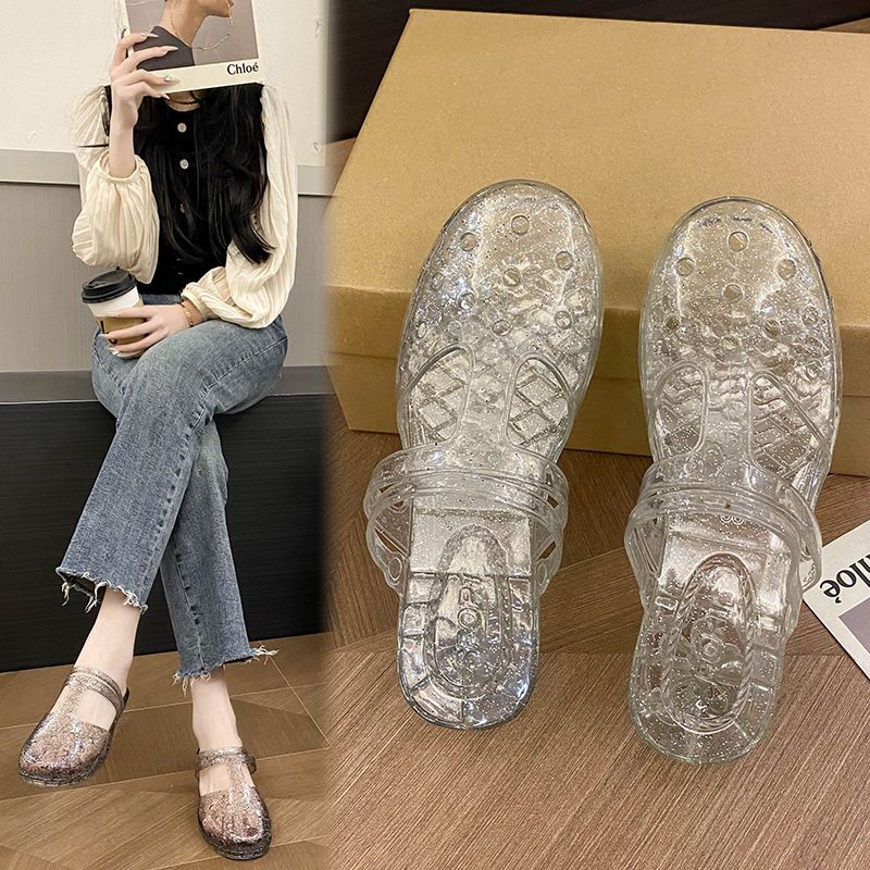 Women's Princess Transparent Slippers, New Summer Outdoor Style, Hollow Out Flat Heel, Closed-toe Flip Flops for Bathing, Plastic Shoes