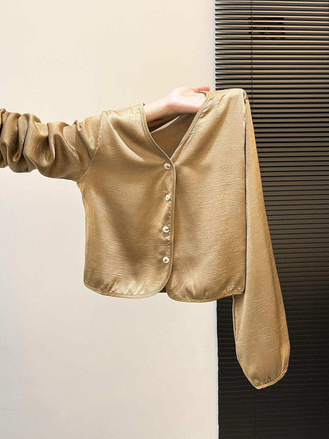 Women's Unique Design Long Sleeve Shirt, Short Sunscreen Cardigan, Casual Loose Cover Up Top