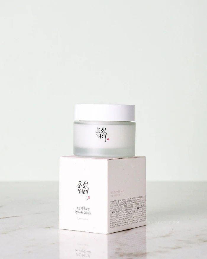 Beauty of Joseon Dynasty Cream for the face with Niacinamide & Squalane. Moisturizes, Firms, Removes Wrinkles, Pigmentations, Balances oil, Gives a natural & Healthy Glow  and Regulate sebum Secretion